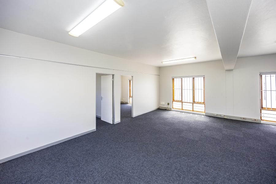 To Let Commercial Property for Rent in Berea Eastern Cape